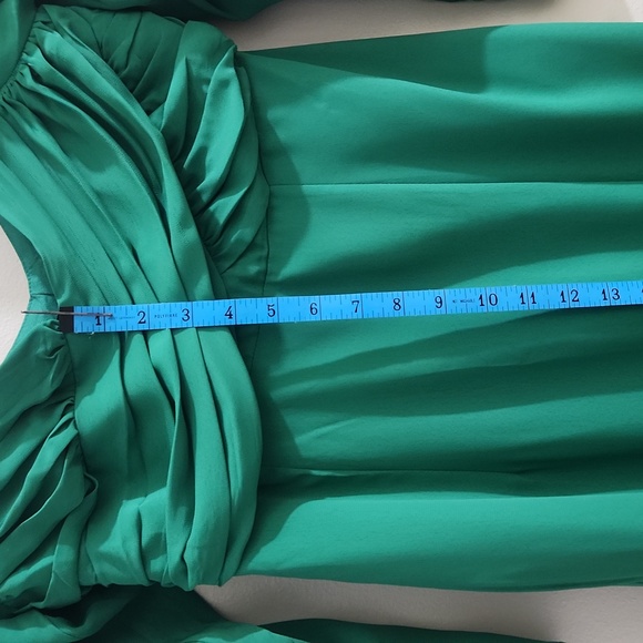 Forever 21 Green ruched Vneck High Split Dress Size S - Picture 10 of 16